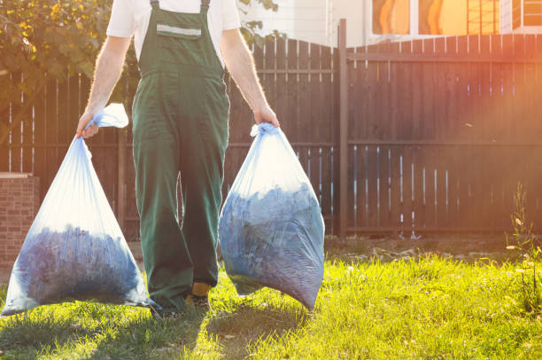 Best Construction Debris Removal  in Blakely, PA